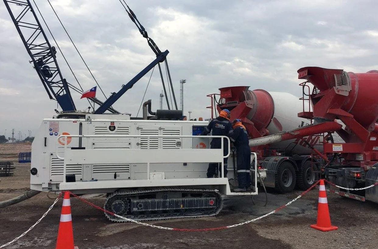 Mecbo America CARTRACK concrete pump